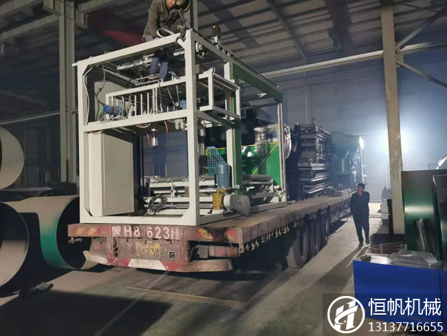 內(nèi)蒙古年產(chǎn)1萬噸牛糞有機肥顆粒生產(chǎn)線發(fā)貨(圖6) 牛糞有機肥生產(chǎn)線設備