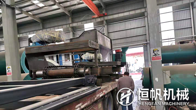 喜迎新年開門紅鄭州恒帆整套有機(jī)肥設(shè)備發(fā)送至湖南張家界(圖4) 湖南鏟車料倉