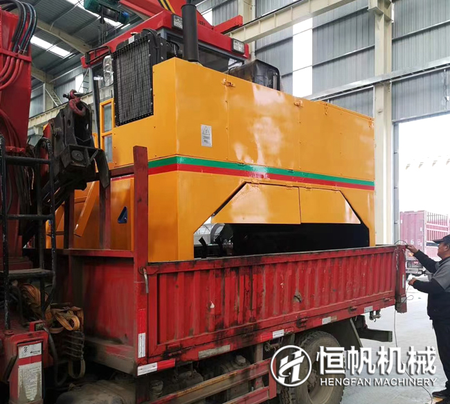 加班加點履帶式翻堆機發(fā)送至山西運城(圖3) 山西運城有機肥翻拋機